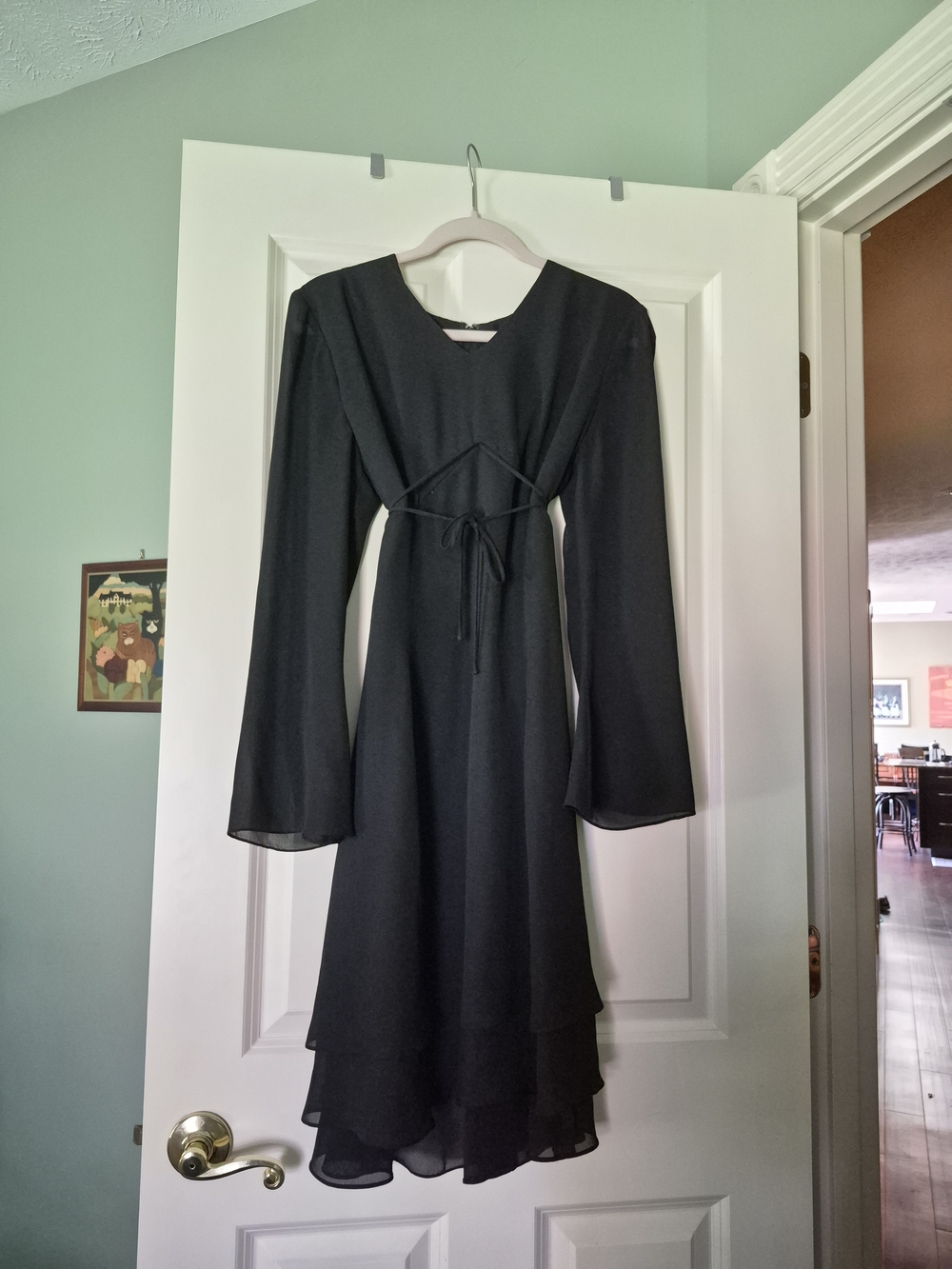 Women's Black Long-Sleeve Tie-Front Layered Midi Dress